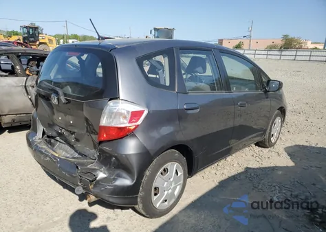 2013 Honda Fit z USA, uszkodzony, nr VIN JHMGE8G30DC025448